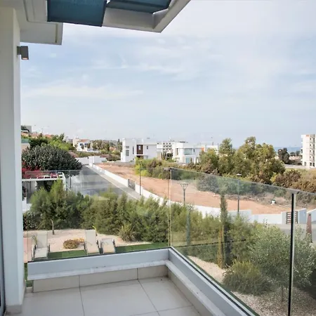 Villa Ultramarine